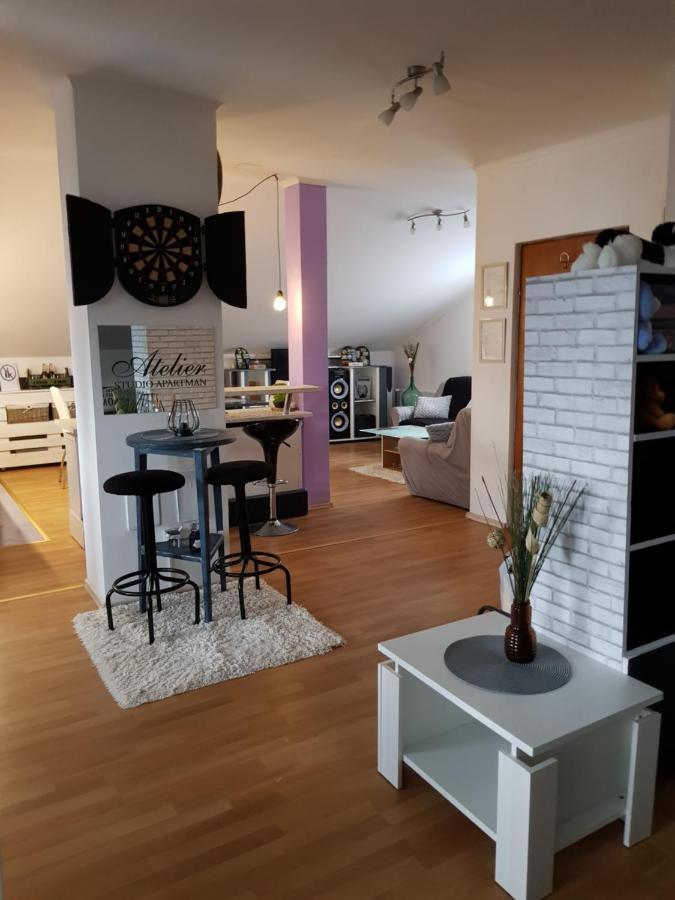Apartman Atelier Karlovac Esterno foto