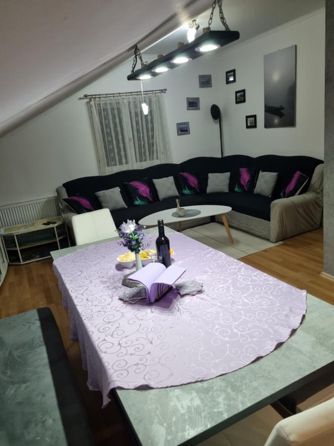 Apartman Atelier Karlovac Esterno foto