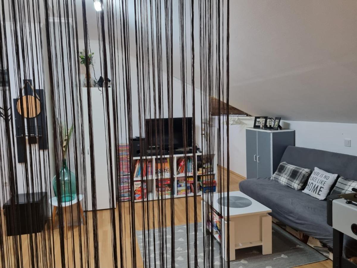 Apartman Atelier Karlovac Esterno foto